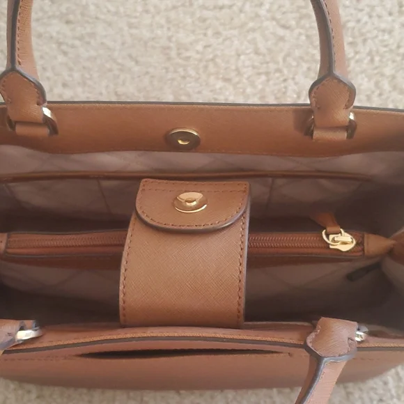 NWOT Michael Kors leather satchel. - Picture 4 of 6
